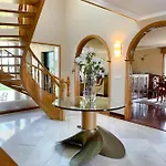 Remoan Villa *